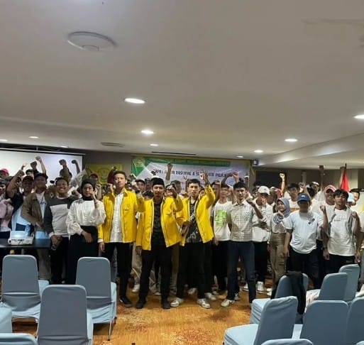 Foto : Imaduddin, Ketua Umum PP SEPMI menanggapi insiden penyanderaan Intelijen di Semarang yang menjadi atensi berdemokrasi.
