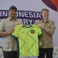 Menteri Pemuda dan Olahraga Republik Indonesia (Menpora RI) Dito Ariotedjo, bersama Duta Besar Australia untuk Indonesia Rod Brazier meluncurkan program beasiswa singkat atau Short Course Australia Awards bertajuk Memajukan Industri Olahraga Indonesia: Peluang dan Strategi untuk Pertumbuhan.(foto:bagus/kemenpora.go.id)