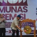 Menteri Pemuda dan Olahraga Republik Indonesia, Dito Ariotedjo, secara resmi membuka Musyawarah Nasional Badan Eksekutif Mahasiswa Seluruh Indonesia (BEM SI) Kerakyatan Ke-XVIII yang berlangsung di Aula Asrama Haji, Kota Padang, Sumatera Barat. (foto:bagus/kemenpora.go.id)