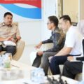 Menteri Pemuda dan Olahraga Republik Indonesia (Menpora RI) Dito Ariotedjo menerima audiensi Pengurus Besar Persatuan Atletik Seluruh Indonesia (PB PASI) di Kantor Kemenpora, Selasa (29/7).(foto:Herry//kemenpora.go.id)