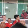 Menteri Pemuda dan Olahraga Republik Indonesia (Menpora RI), Dito Ariotedjo, mengapresiasi Timnas Indonesia U-23 yang berhasil melaju ke final Piala AFF 2025. Garuda Muda melangkah ke partai puncak usai membungkam Thailand lewat adu penalti.(foto:raiky/kemenpora.go.id)