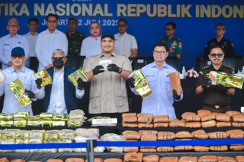 Kementerian Pemuda dan Olahraga Republik Indonesia (Kemenpora RI) mendukung penuh dan terus bersinergi dengan Badan Narkotika Nasional (BNN) untuk perang melawan narkoba terhadap generasi muda Indonesia. (foto:bagus/kemenpora.go.id)