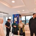 Menteri Pemuda dan Olahraga Republik Indonesia (Menpora RI) Dito Ariotedjo, menerima audiensi Ketua Umum Pimpinan Pusat Nasyiatul Aisyiyah (PPNA) Ariati Dina Puspitasari yang hadir bersama Sekretaris I Hanif Mu’allifah, Sekretaris II Windarti, Ketua Bidang Pendidikan Risni Julaeni Yuhan dan rombongan di Lantai 10 Kantor Kemenpora, Senayan, Jakarta, Kamis (24/7).(foto:Andre/kemenpora.go.id)