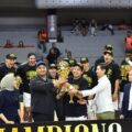 Menteri Pemuda dan Olahraga Republik Indonesia (Menpora RI) Dito Ariotedjo menyaksikan serunya pertandingan laga ketiga final Indonesia Basket League (IBL) antara Pelita Jaya Jakarta vs Dewa United Banten di Gelanggang Mahasiswa Soemantri Brodjonegoro, Jakarta, Minggu (20/7) malam.(foto:Andre/kemenpora.go.id)