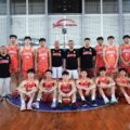 Indonesia siap menjadi tuan rumah ajang 9th Asian Schools Basketball Championships (ASBC) 2025 yang akan berlangsung di Kota Surakarta (Solo), Jawa Tengah. Kejuaraan ini digelar di dua venue utama, GOR Sritex Arena dan GOR Manahan, menghadirkan tim basket pelajar dari berbagai negara Asia, yakni Arab Saudi, Malaysia, China, Singapura, Thailand, Hong Kong, dan tuan rumah Indonesia. (foto:istimewa)