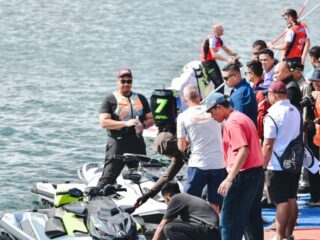 Menteri Pemuda dan Olahraga Republik Indonesia (Menpora RI) Dito Ariotedjo menyebut pelaksanaan F1 Powerboat di Danau Toba, Sumatera Utara menjadi upaya pemerintah dalam mempromosikan wisata olahraga (sport tourism) Indonesia ke panggung dunia. (foto:Andre/kemenpora.go.id)