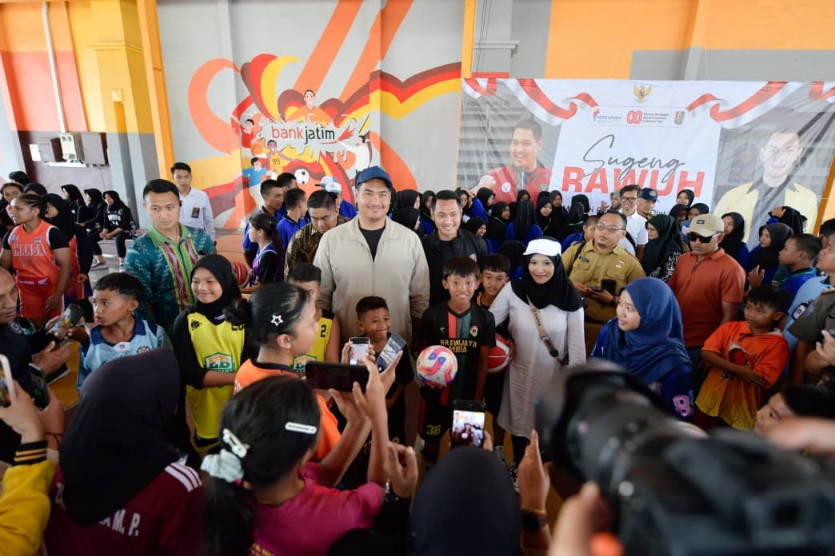 Menteri Pemuda dan Olahraga Republik Indonesia (Menpora RI) Dito Ariotedjo terus menunjukkan komitmennya dalam mendukung pengembangan olahraga di kalangan pelajar. (foto:bagus/kemenpora.go.id)