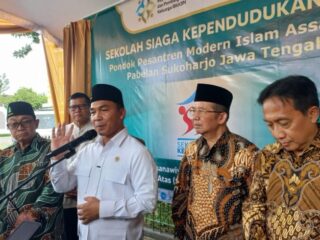 Menteri Wihaji: Santri Assalaam Contoh Baik Generasi Tahan Gadget dan Siaga Kependudukan