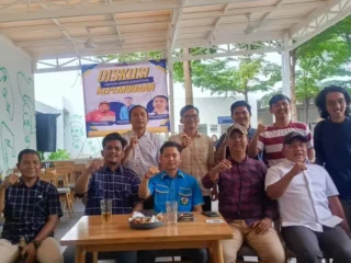 Literasi dan Aksi Sosial Jadi Jawaban Krisis Pemuda Depok, Deni Wahyudi dan Aban Sepakat Bergerak