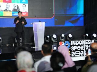 Menteri Pemuda dan Olahraga Republik Indonesia (Menpora RI) Erick Thohir menjadi pembuka keynote speak pada ajang Indonesia Sport Summit (ISS) 2025 di Indonesia Arena, Sabtu (06/12) siang.(foto:Herry/kemenpora.go.id)