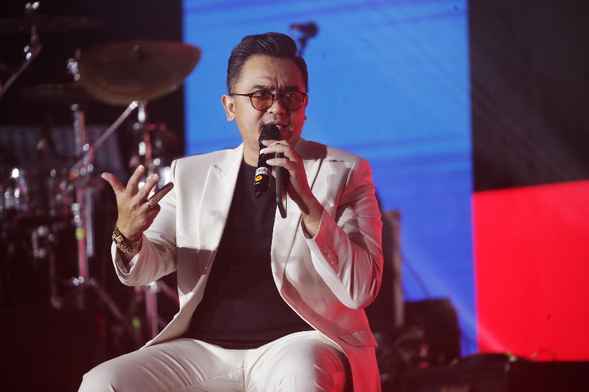 Perkembangan industri Esport tanah air saat ini sedang berkembang. Pesatnya industri tersebut memberikan banyak peluang bagi masyarakat untuk berkarir di industri tersebut. Salah satunya yakni menjadi komentator.(foto:raiky/kemenpora.go.id)