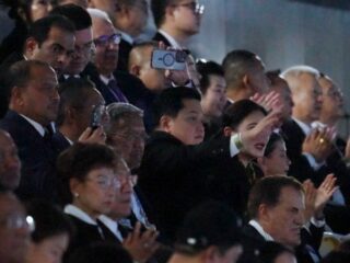 Menteri Pemuda dan Olahraga Republik Indonesia (Menpora RI) Erick Thohir menghadiri Opening Ceremony SEA Games 2025 Thailand di di Stadion Rajamangala, Selasa (9/12) malam.(foto:Herry/kemenpora.go.id)