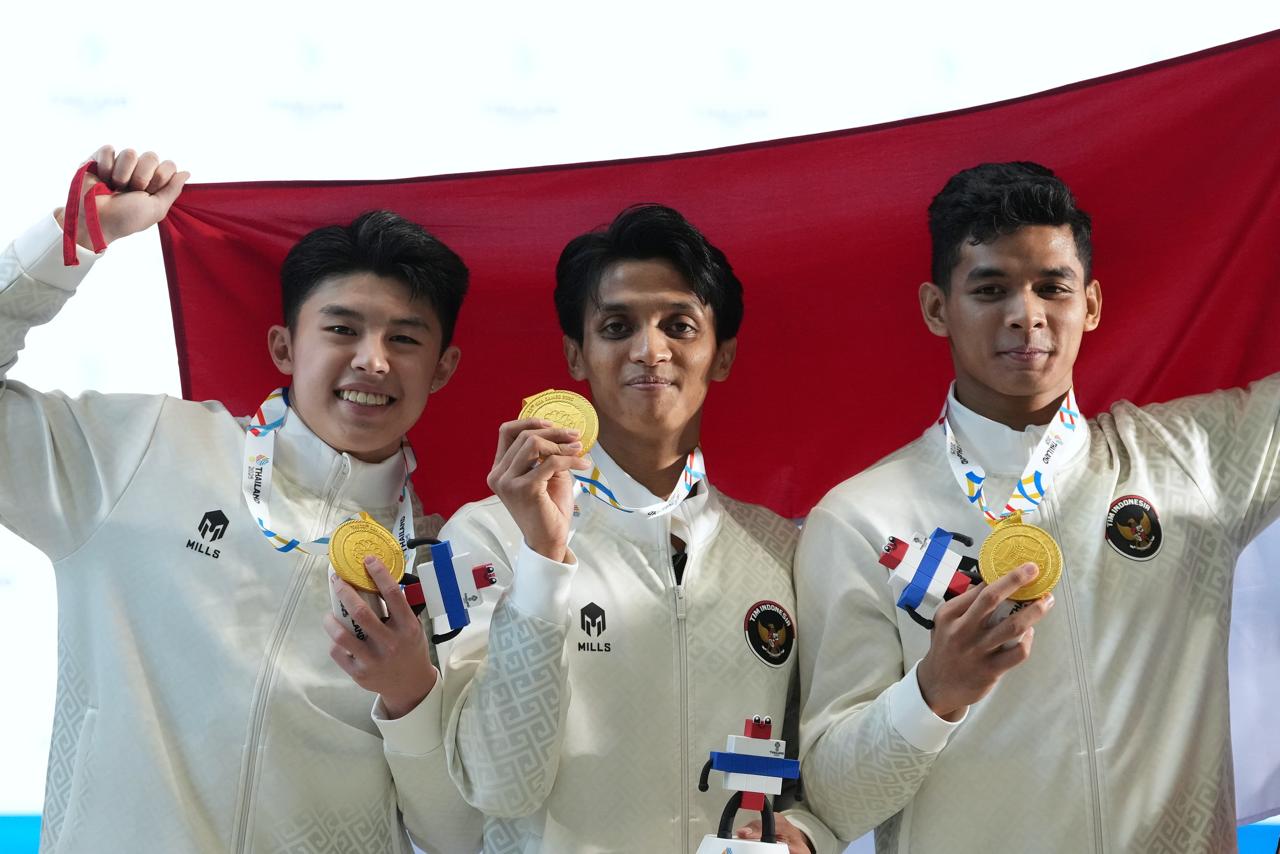 Hasil perolehan medali emas Indonesia di SEA Games 2025 Thailand setiap hari mengalami peningkatan yang signifikan. Hingga Senin (15/12) malam, Indonesia masih kokoh di peringkat kedua dengan jumlah medali 52 Emas, 65 Perak, 68 Perunggu. (foto:Herry/kemenpora.go.id)