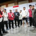Menteri Pemuda dan Olahraga Republik Indonesia (Menpora RI) Erick Thohir terus memberikan motivasi kepada atlet SEA Games 2035 Thailand. Salah satu yang dikunjungi Menpora Erick adalah Cabor pencak silat di Impact Arena, Bangkok, Thailand, Sabtu (13/12) pagi. (foto:fajar/kemenpora.go.id))