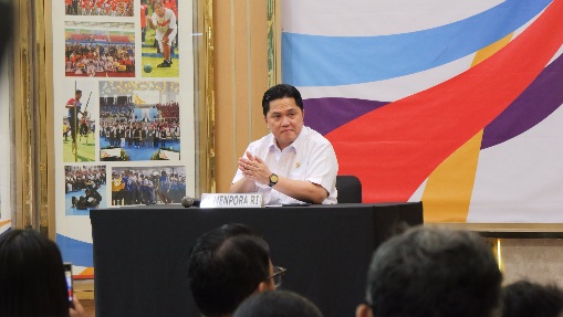 Belajar dari adanya keputusan IOC terhadap olahraga Indonesia, Menteri Pemuda dan Olahraga Republik Indonesia (Menpora RI) Erick Thohir berharap ke depan semua Pengurus Besar (PB) cabang olahraga agar melakukan koordinasi dan komunikasi dengan Kemenpora terkait penyelenggaraan event internasional.(foto:putra/kemenpora.go.id)
