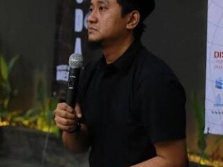 Revolusi sunyi Betawi: dari fragmentasi menuju konsolidasi peradaban