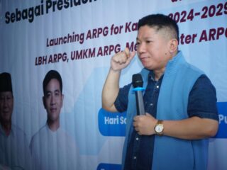 Teori dan Fungsi Teori dalam Penelitian Politik