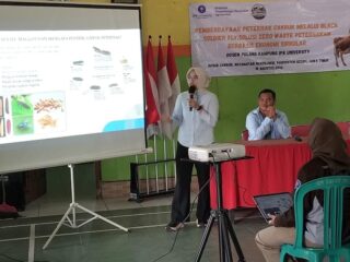 Kasgot Maggot Dikenalkan di Kediri, IPB University Dorong Petani Tales Kembangkan Pertanian Ramah Lingkungan
